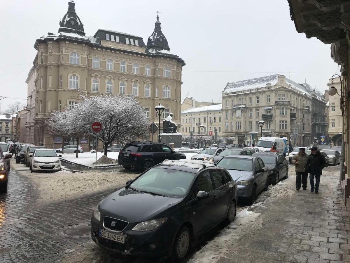 Apartments On Shevchenko Avenue Lviv Eksteriør bilde