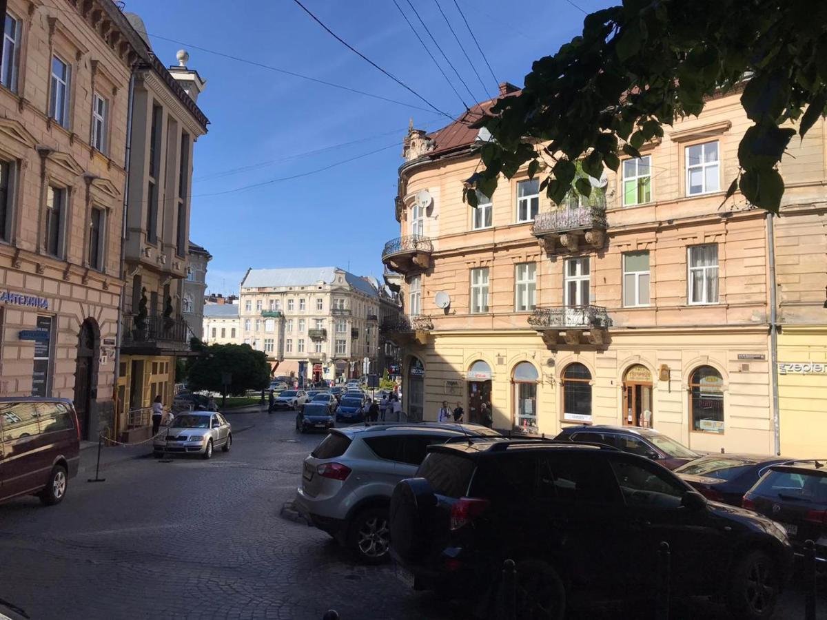 Apartments On Shevchenko Avenue Lviv Eksteriør bilde
